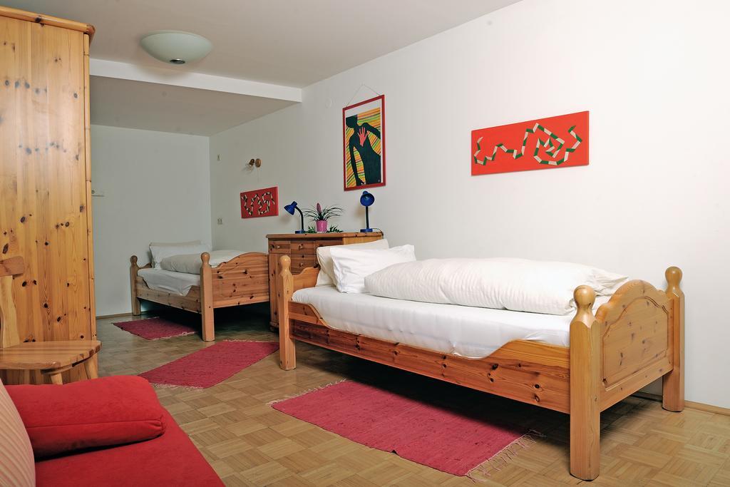 Gasthof Moser Fohnsdorf Esterno foto